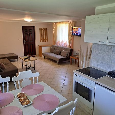 Apartman Cherry Gradac Valjevo Eksteriør billede