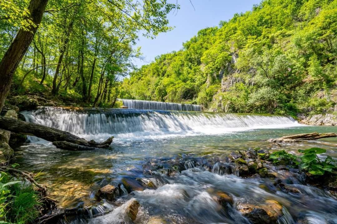 Apartman Cherry Gradac Valjevo Eksteriør billede